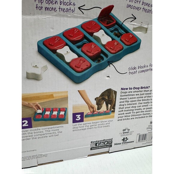 Dog Treat Puzzle‎ Outward Hound 20 Hidden Treat Compartments Skill Level 2 - Picture 11 of 12